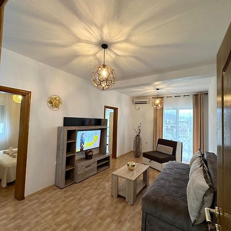 Apartmens Xhenis Lux Ούλτσιν Εξωτερικό φωτογραφία