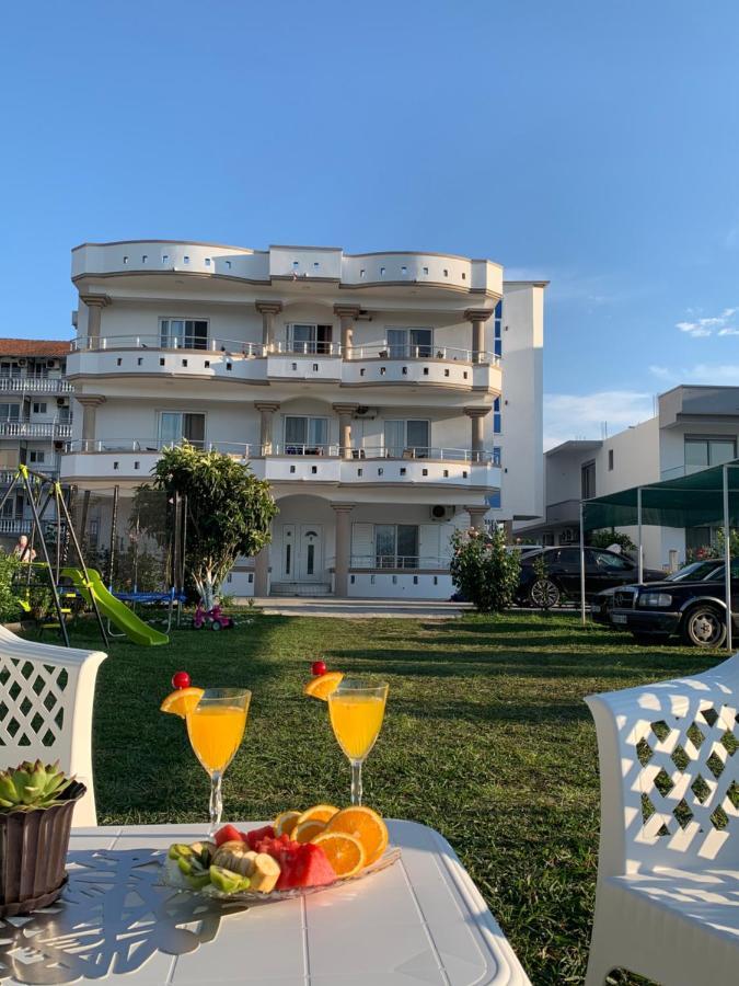 Apartmens Xhenis Lux Ούλτσιν Εξωτερικό φωτογραφία