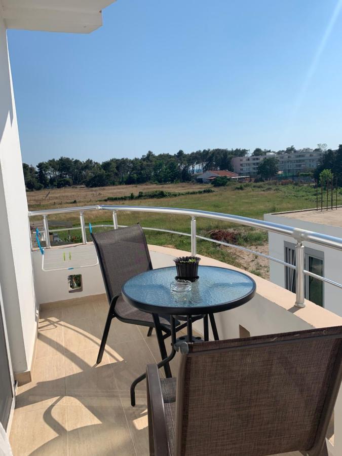 Apartmens Xhenis Lux Ούλτσιν Εξωτερικό φωτογραφία