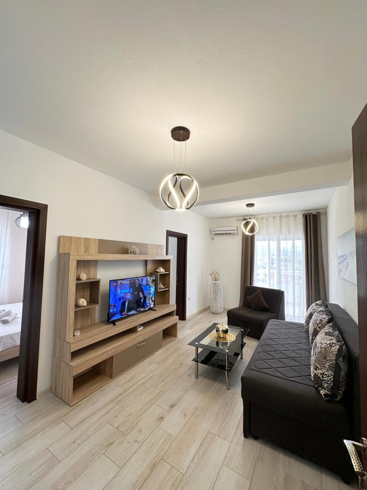 Apartmens Xhenis Lux Ούλτσιν Εξωτερικό φωτογραφία
